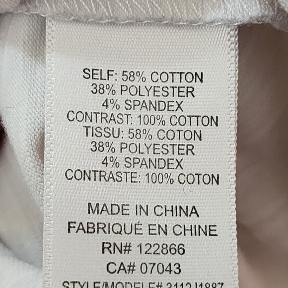 Status by Chenault White Cotton Blend Eyelet Puff Sleeve V-Neck Top - Picture 6 of 6